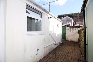 Photo 6- click for photo gallery